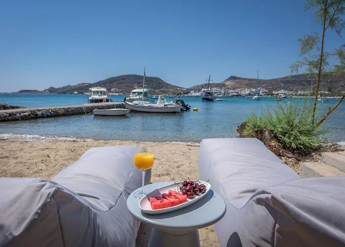 Michalakis Seaside Suites